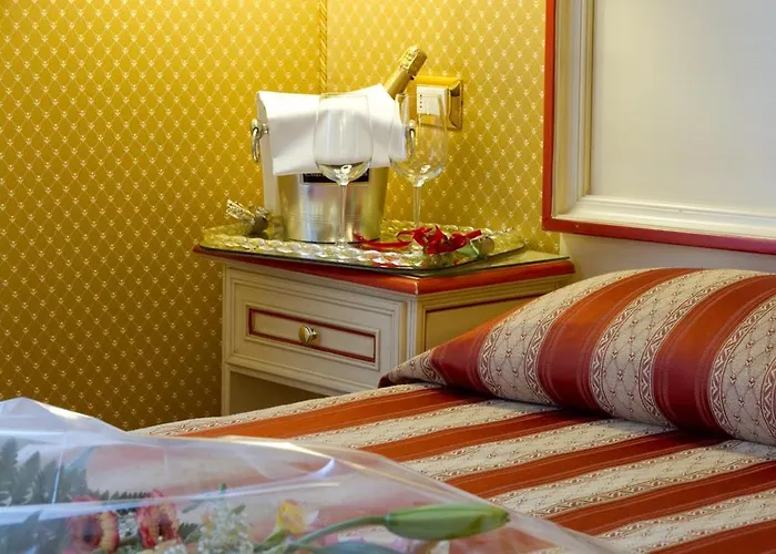 コンテリエ ホテル 3*