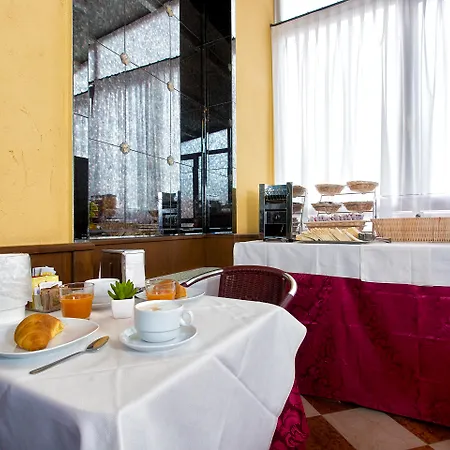 Conterie Hotel 3*