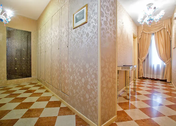 Conterie Отель 3*