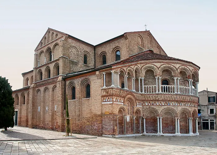 فندق كونتيري 3*